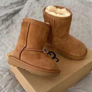 UGG Classic Tan Sheepskin Boots